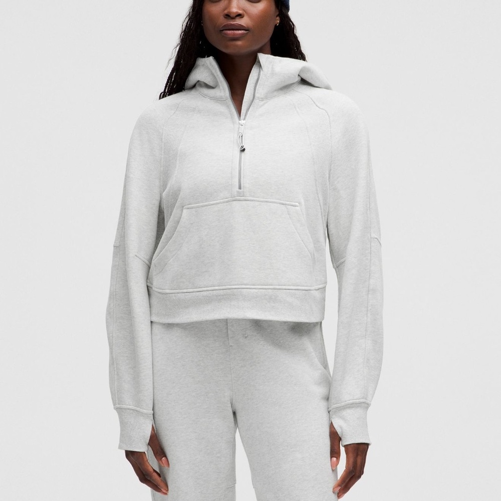 Lululemon Scuba Half Zip Hoodie

Size: XS/S 

Color : Grey